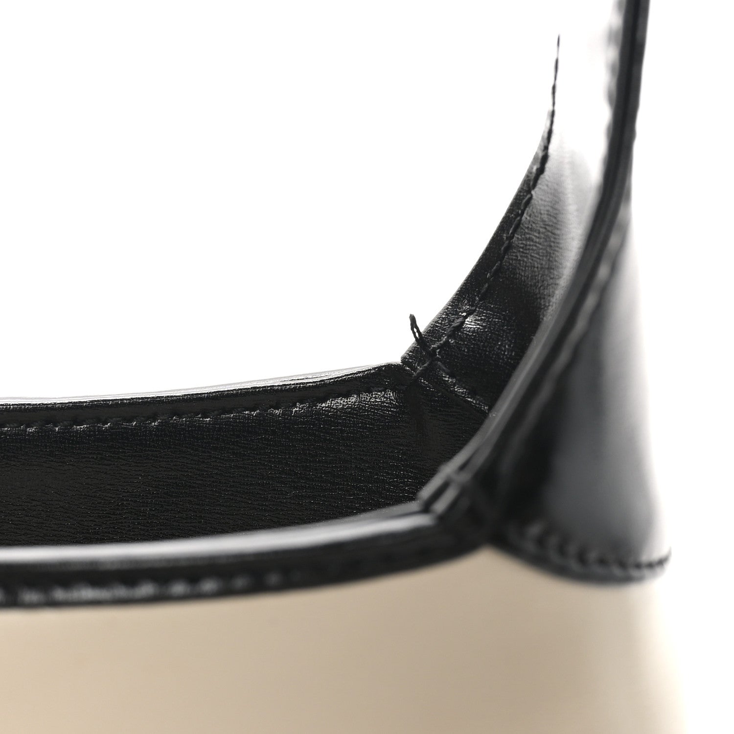 Gucci Boarded Dyana Lux Calfskin Bi-Color Small Jackie 1961 Hobo Mystic White Black 13 of 13