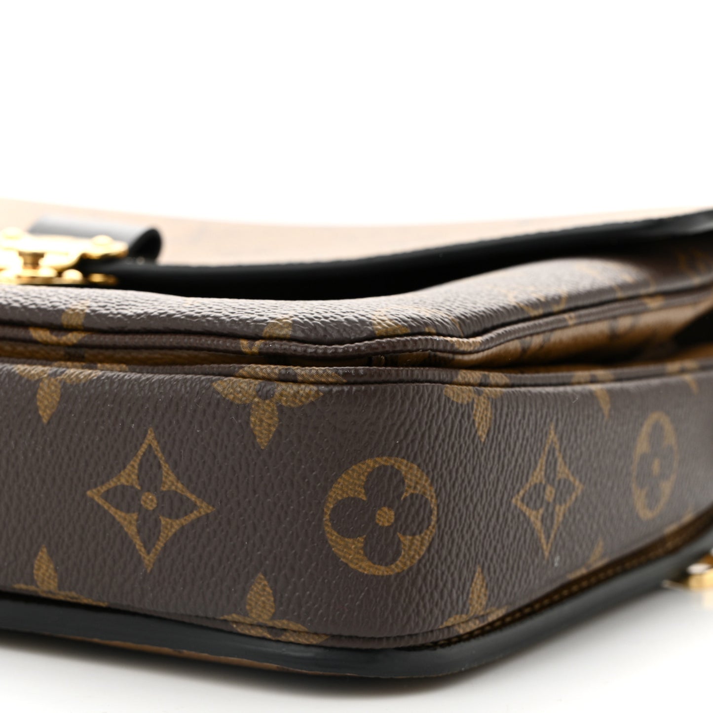 Reverse Monogram Pochette Metis
