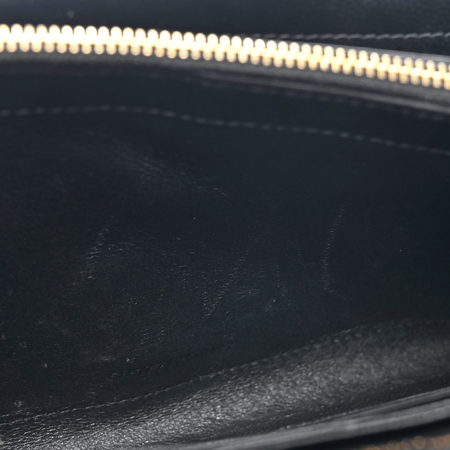 Grain De Poudre Matelasse Chevron Monogram Chain Wallet Black