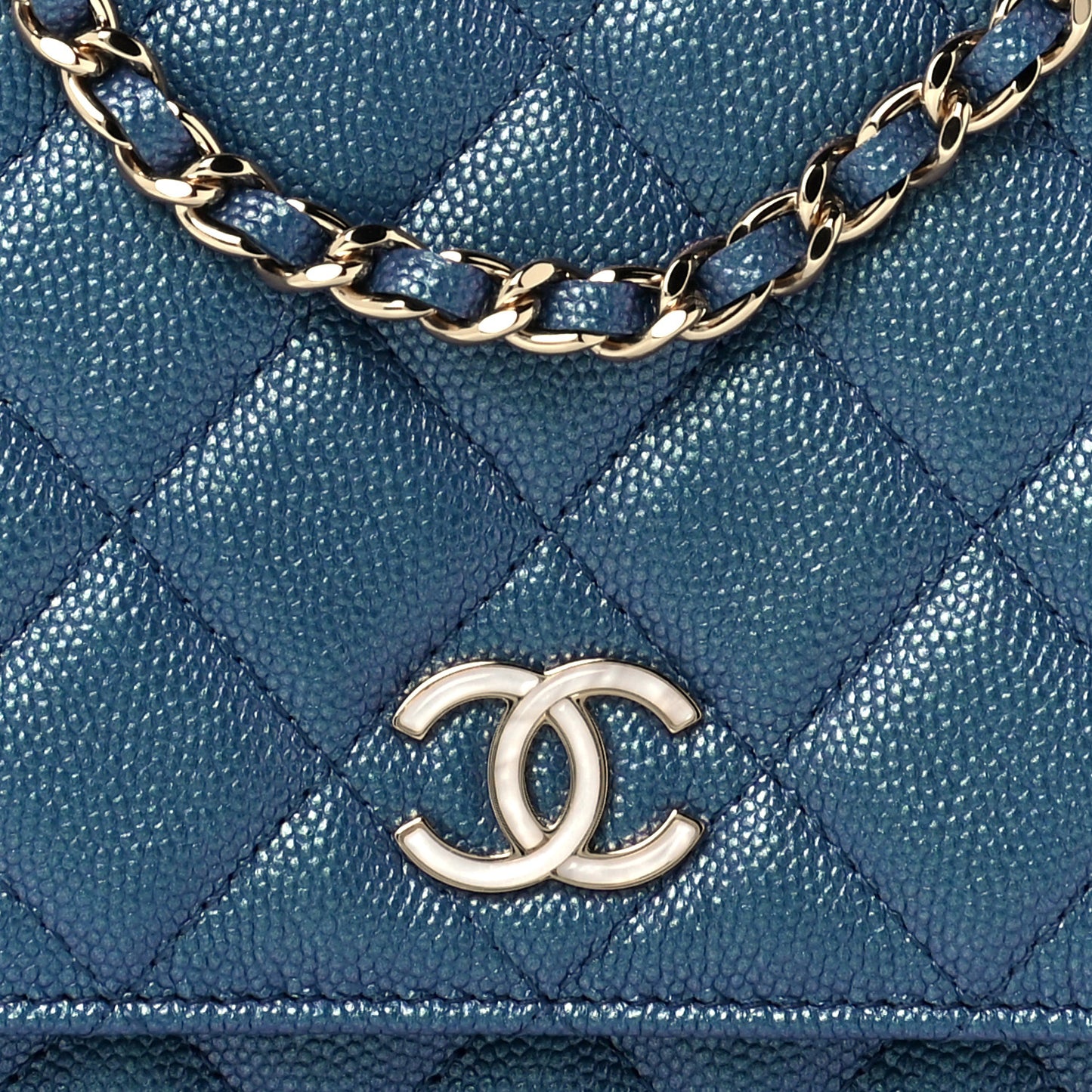 Iridescent Caviar Quilted Wallet On Chain WOC Dark Blue