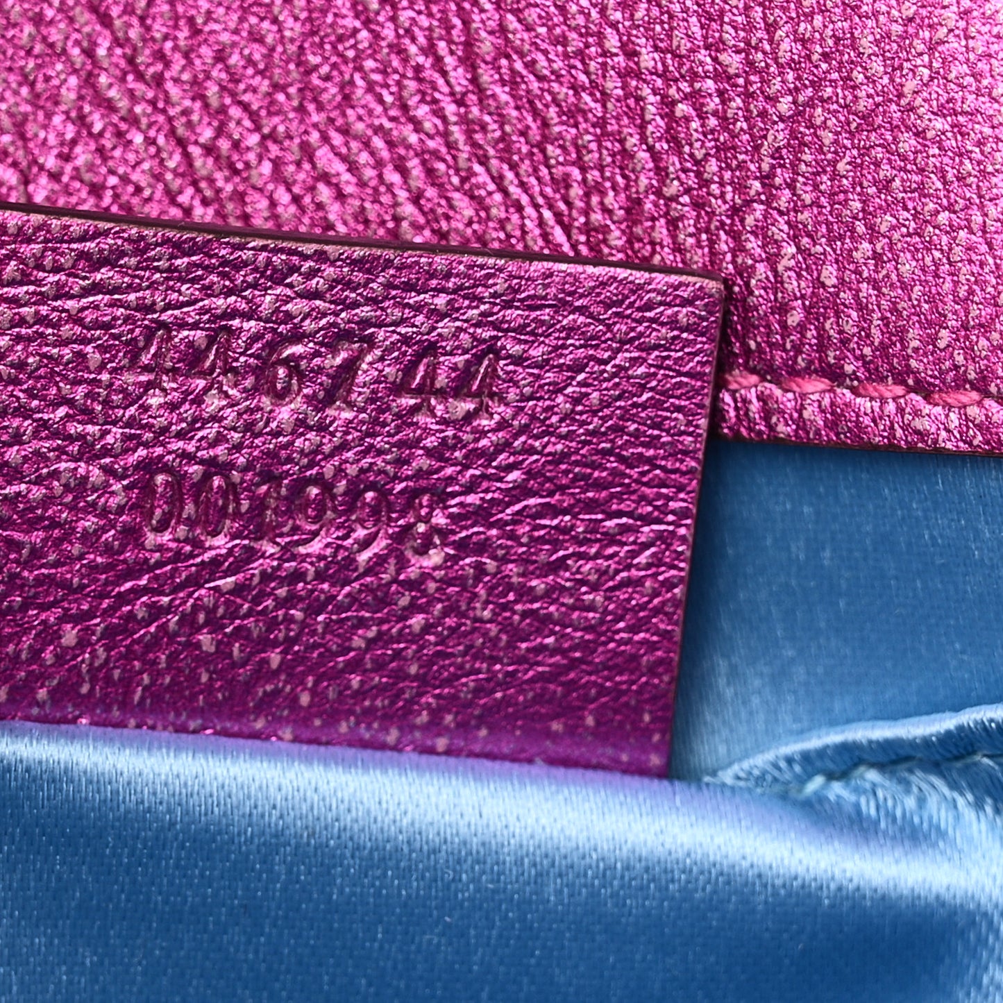 Metallic Calfskin Matelasse Mini GG Marmont Shoulder Bag Fuchsia