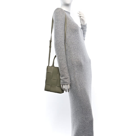 Lambskin Maxi Intrecciato North South Cassette Tote Travertine