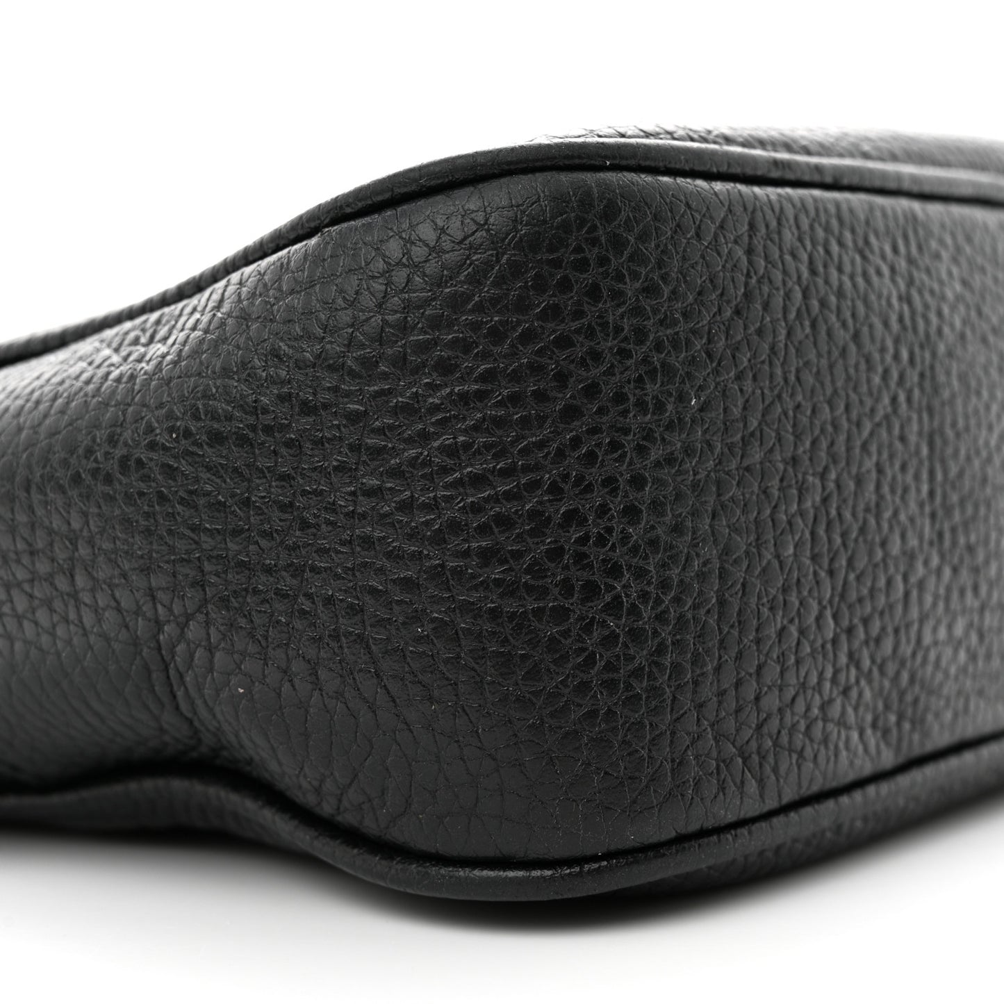 Pebbled Calfskin Small Soho Disco Bag Black