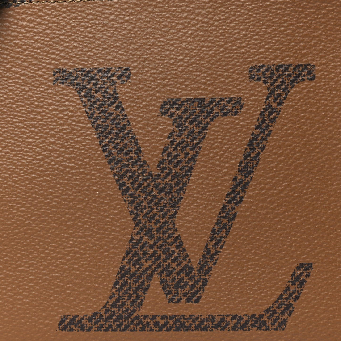 Reverse Monogram Giant Double Zip Pochette