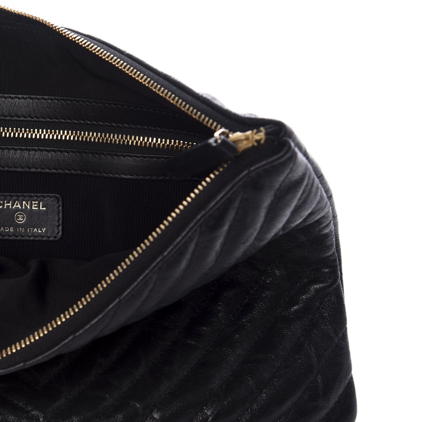 Aged Calfskin Chevron Quilted Medium Cosmetic Case Black