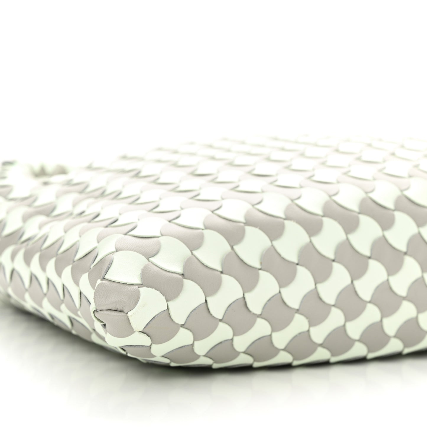 Calfskin Intrecciato Small Hop Agate Glacier