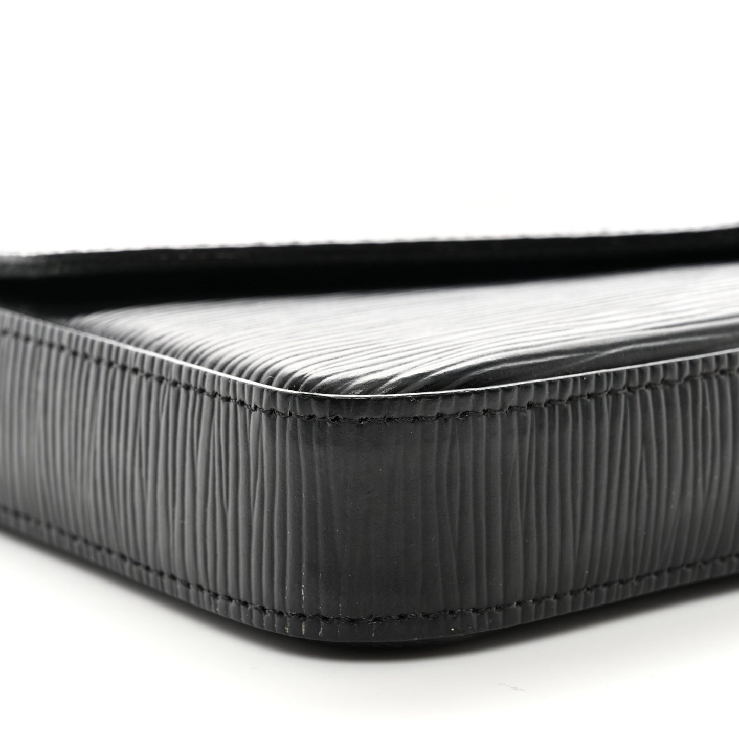 Epi Pochette Felicie Black