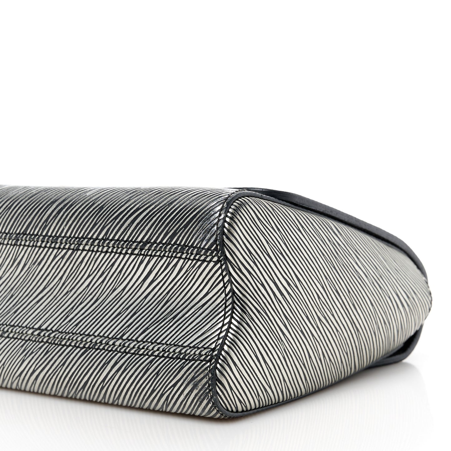 Epi Twist Shoulder Bag MM Platine
