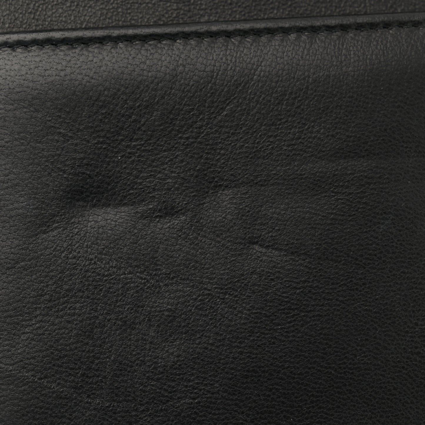 Lambskin Pyramid Wallet On Chain WOC Black