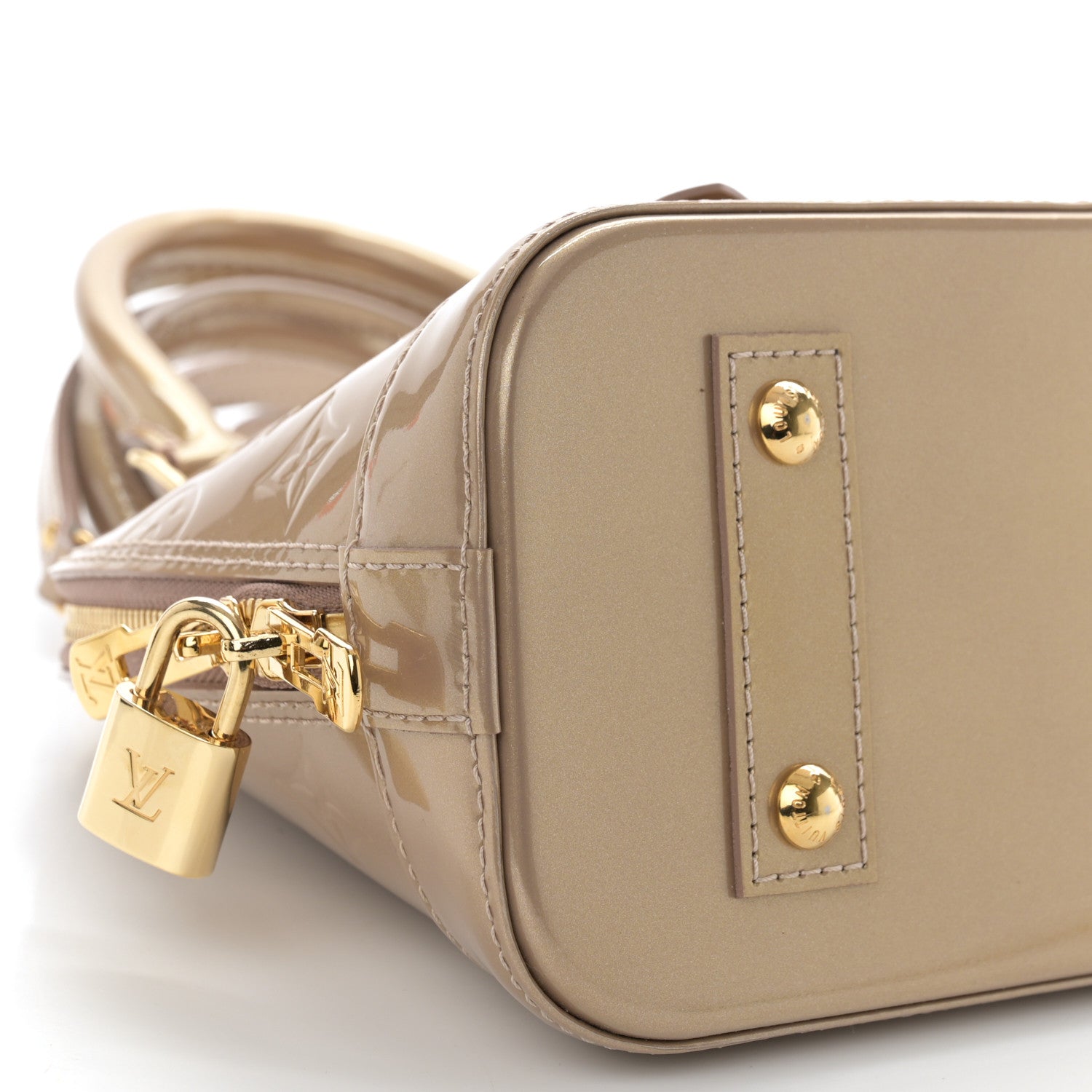 Louis Vuitton Vernis Alma BB Beige Poudre 8 of 11