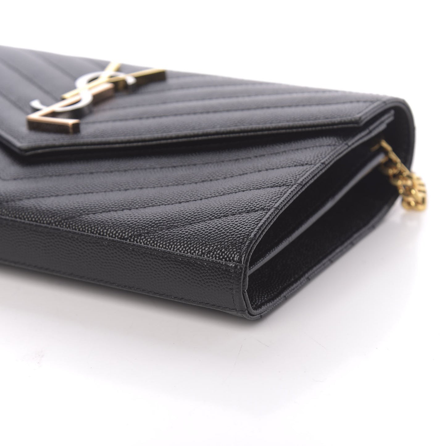Grain De Poudre Matelasse Chevron Tri-Metal Monogram Chain Wallet Black