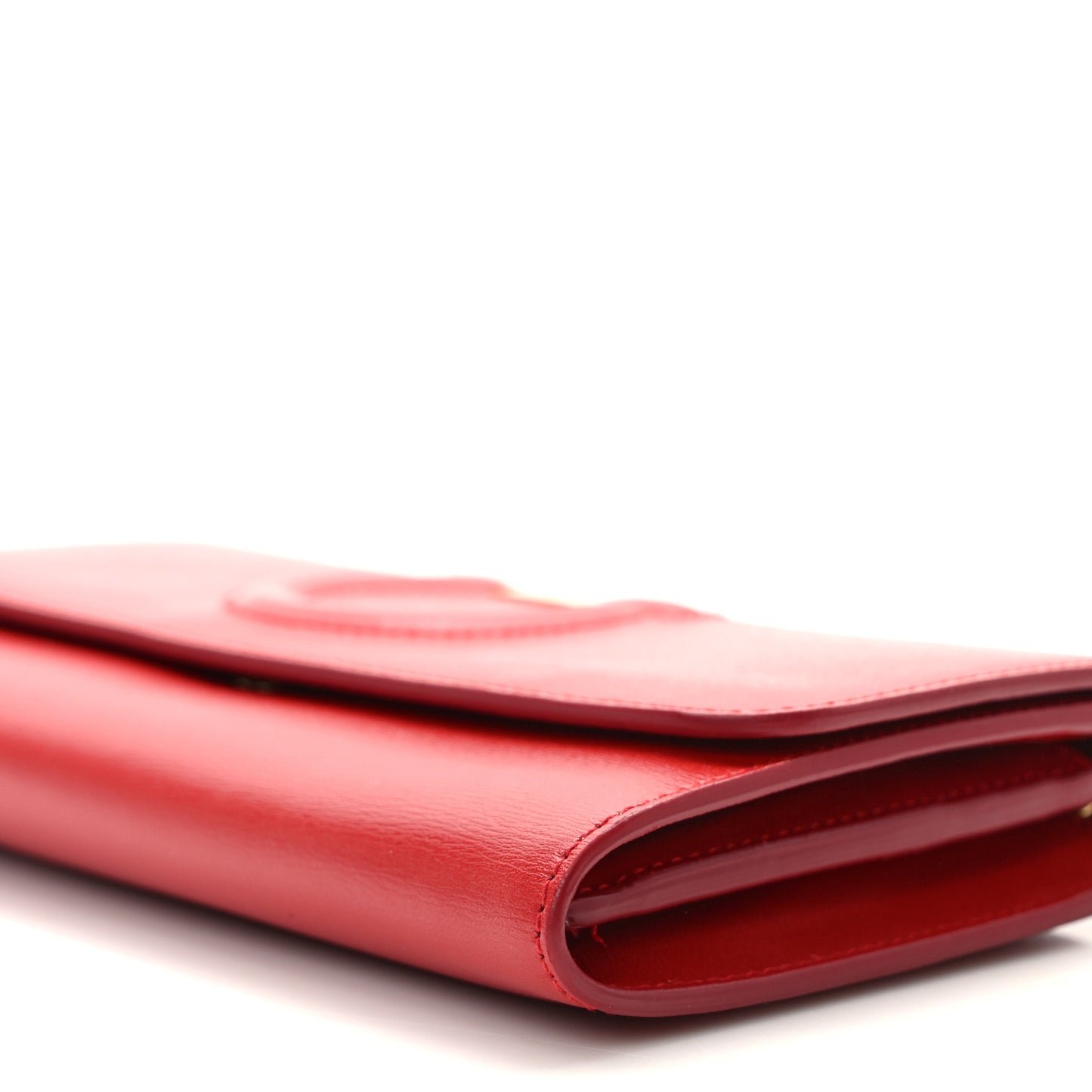 Calfskin City Wallet On Chain Red