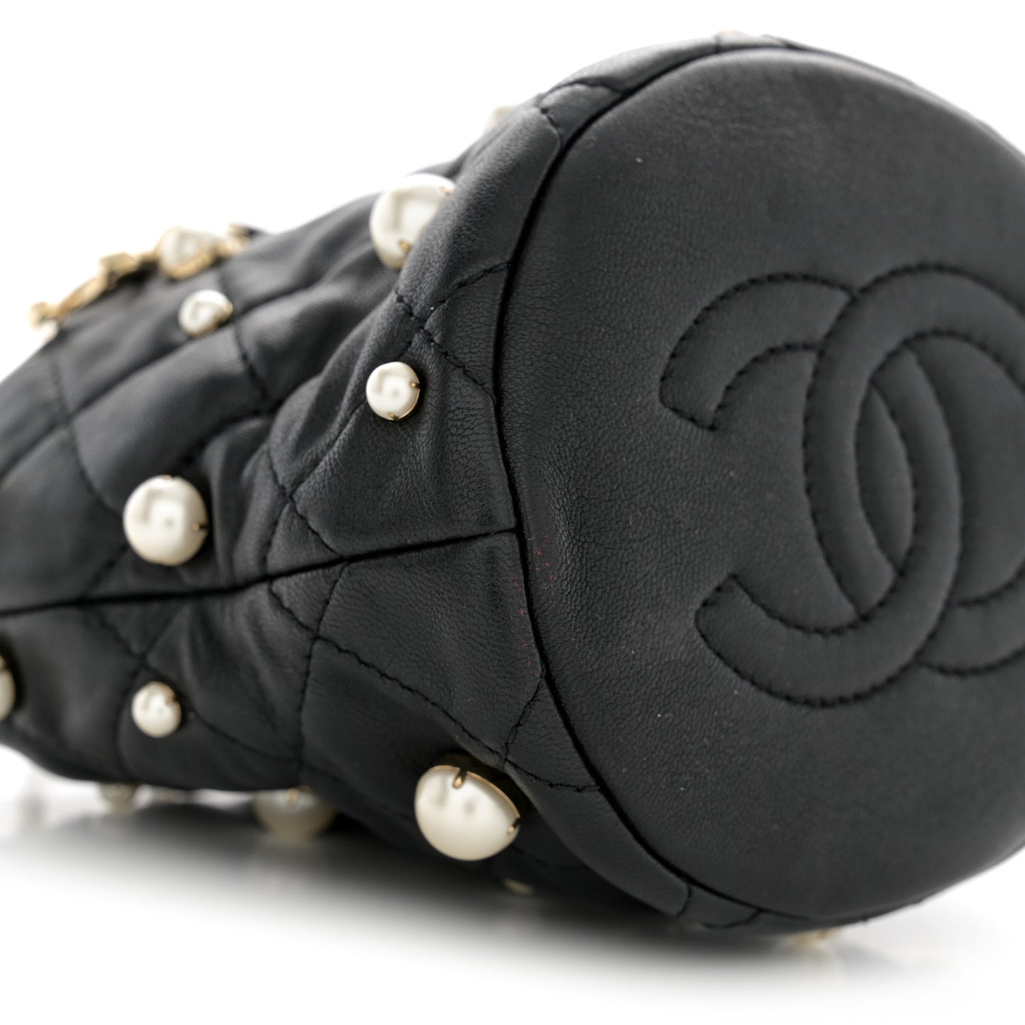Lambskin Quilted Pearl Mini About Pearls Drawstring Bag Black