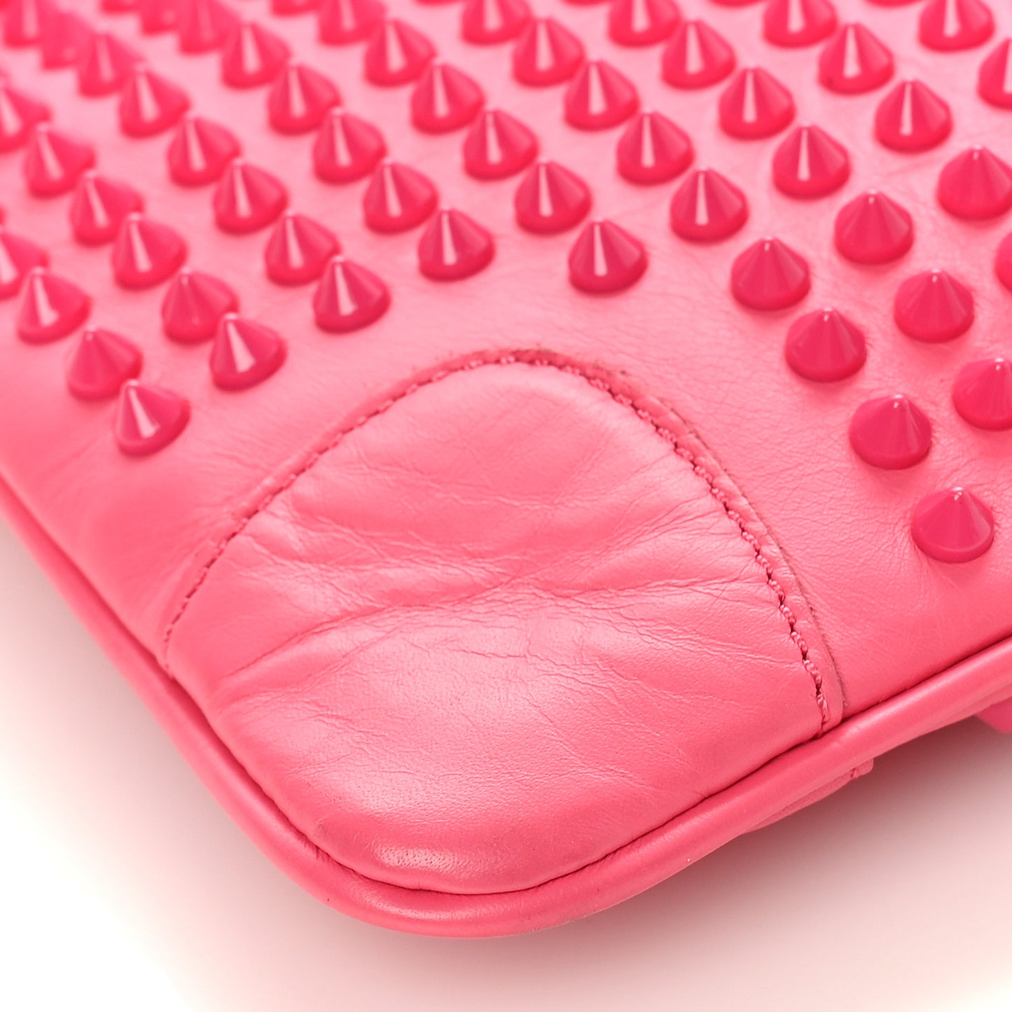 Calfskin Spikes Loubiposh Chain Clutch Fuchsia
