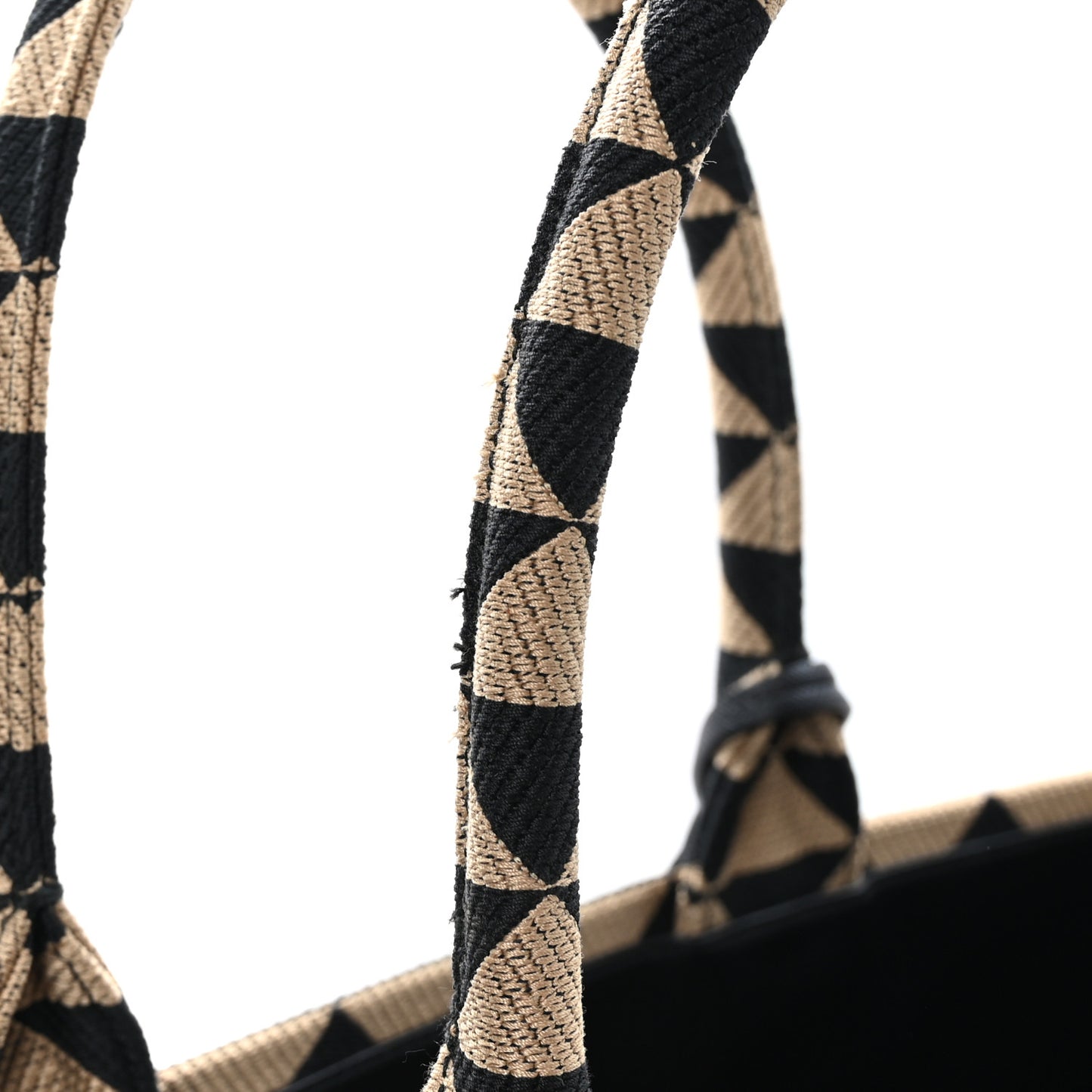 Jacquard Saffiano Triangolo Symbole Embroidered Large Tote Black Corda