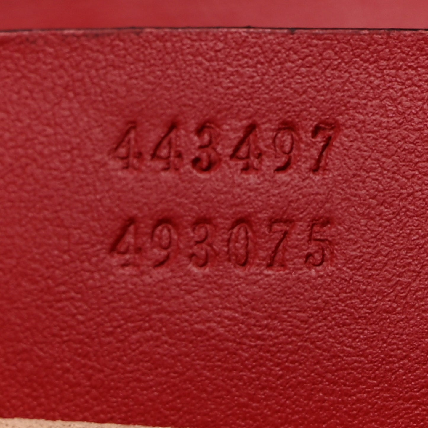 Calfskin Matelasse Small GG Marmont Shoulder Bag Hibiscus Red