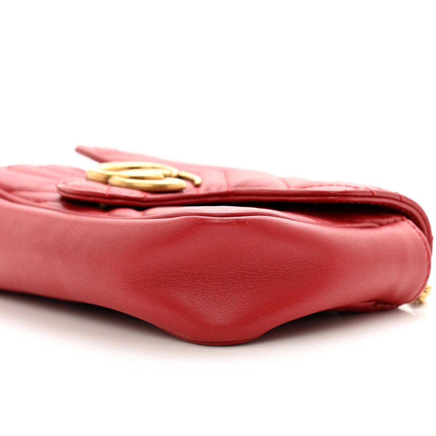 Calfskin Matelasse Super Mini GG Marmont Shoulder Bag Hibiscus Red