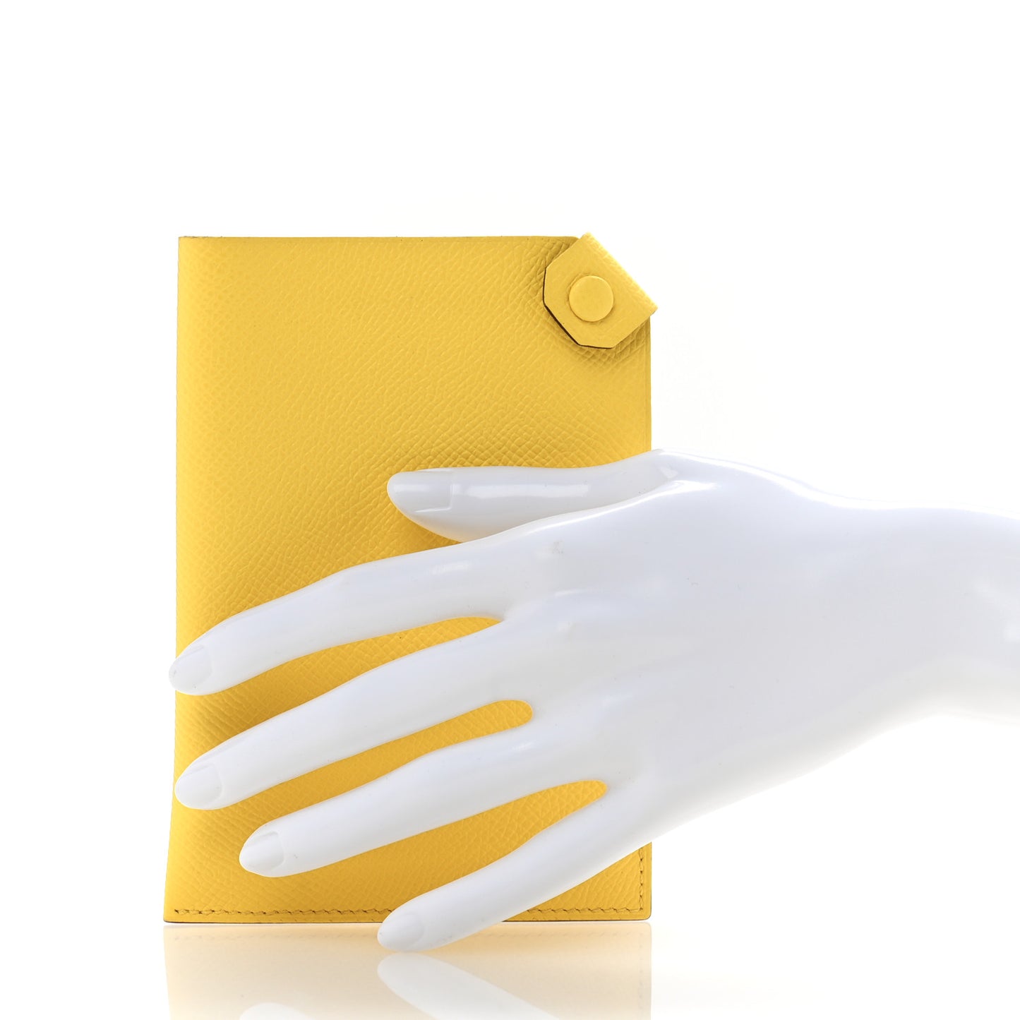Epsom Tarmac PM Passport Holder Jaune De Naples