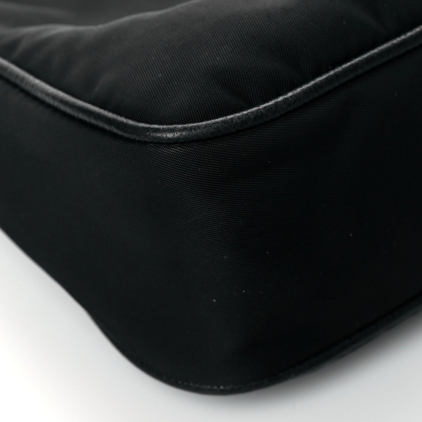 Nylon Re-Edition 2005 Shoulder Bag Black