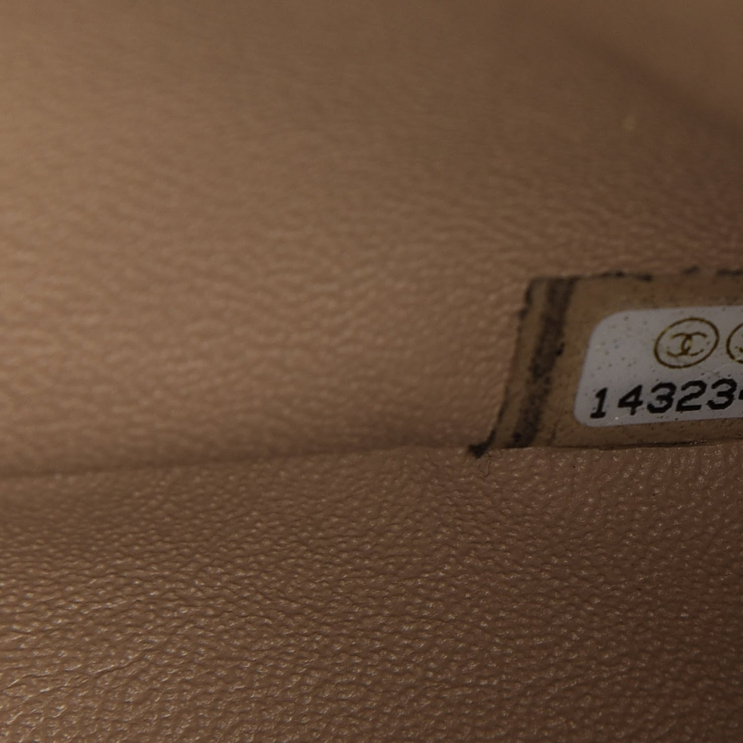 Chanel Caviar Quilted Jumbo Double Flap Beige Clair 9 of 10