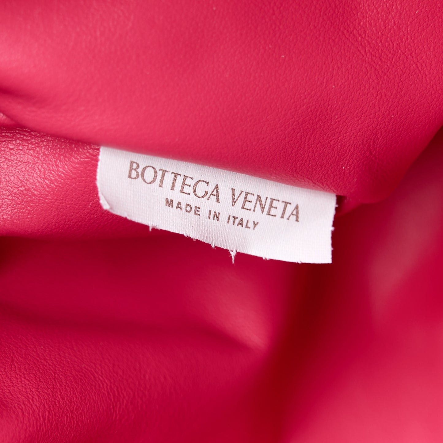 Nappa Intrecciato Teen Jodie Hobo Cranberry