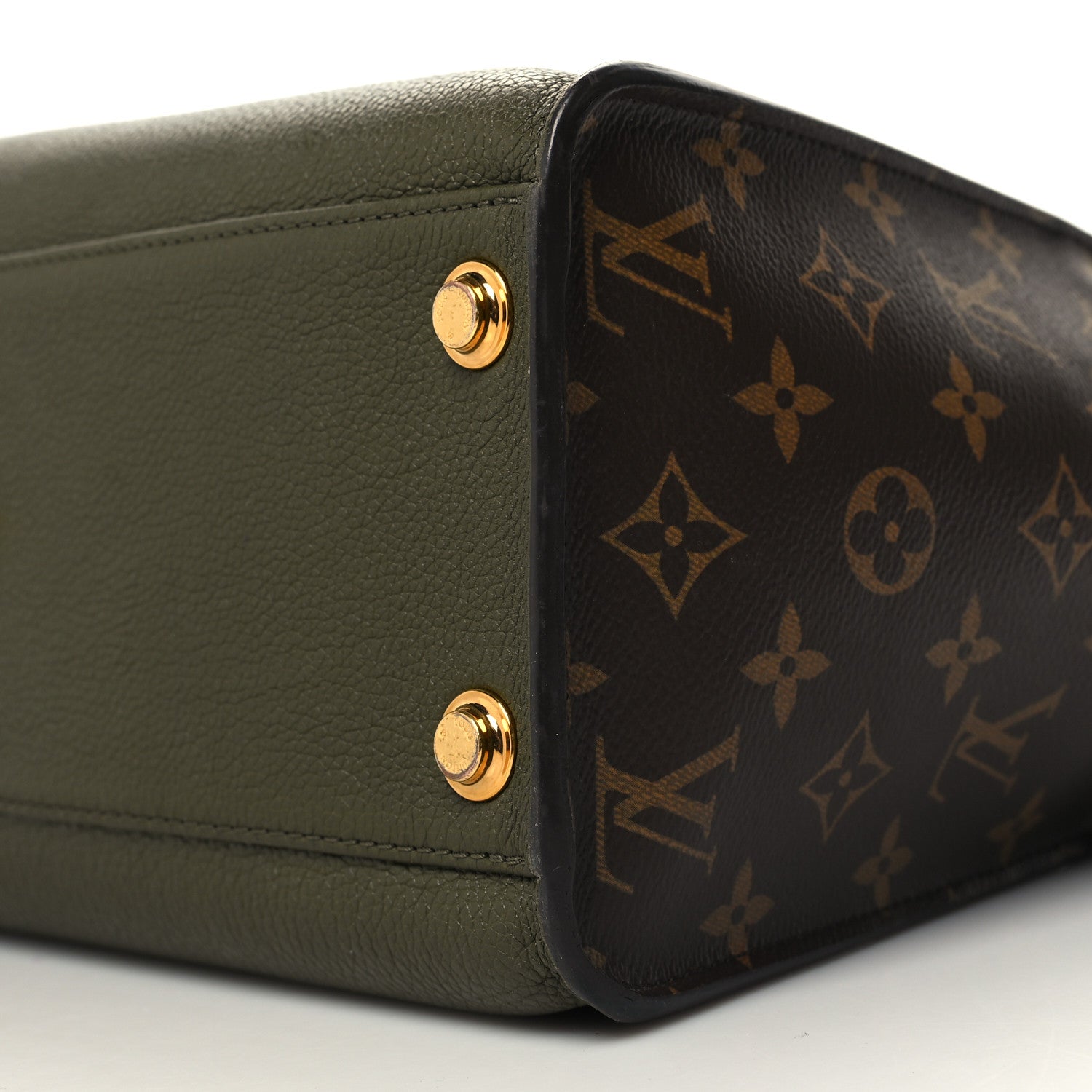 Louis Vuitton Calfskin Monogram On My Side MM Laurier Green Toffee Latte Beige 10 of 10