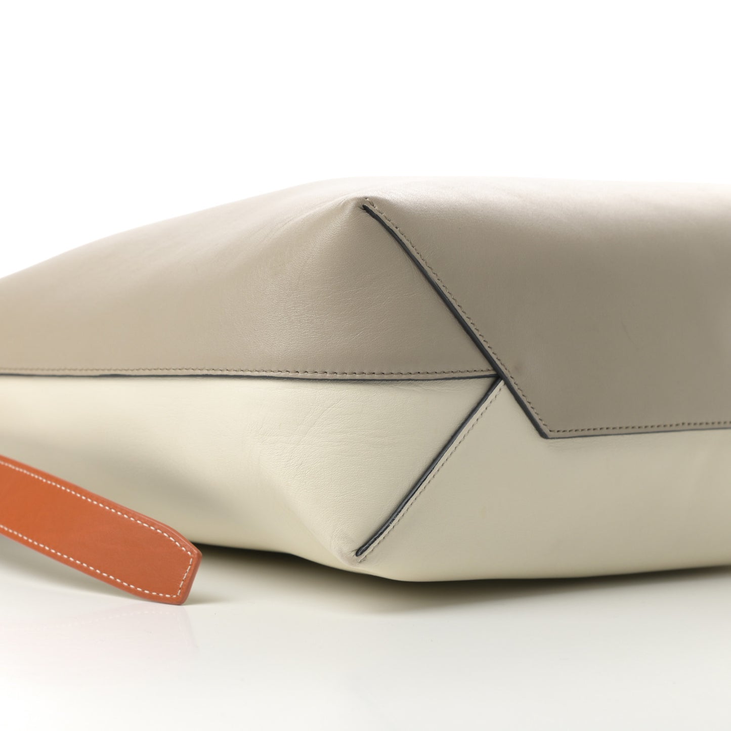 Shiny Smooth Calfskin Small Twisted Cabas Beige White