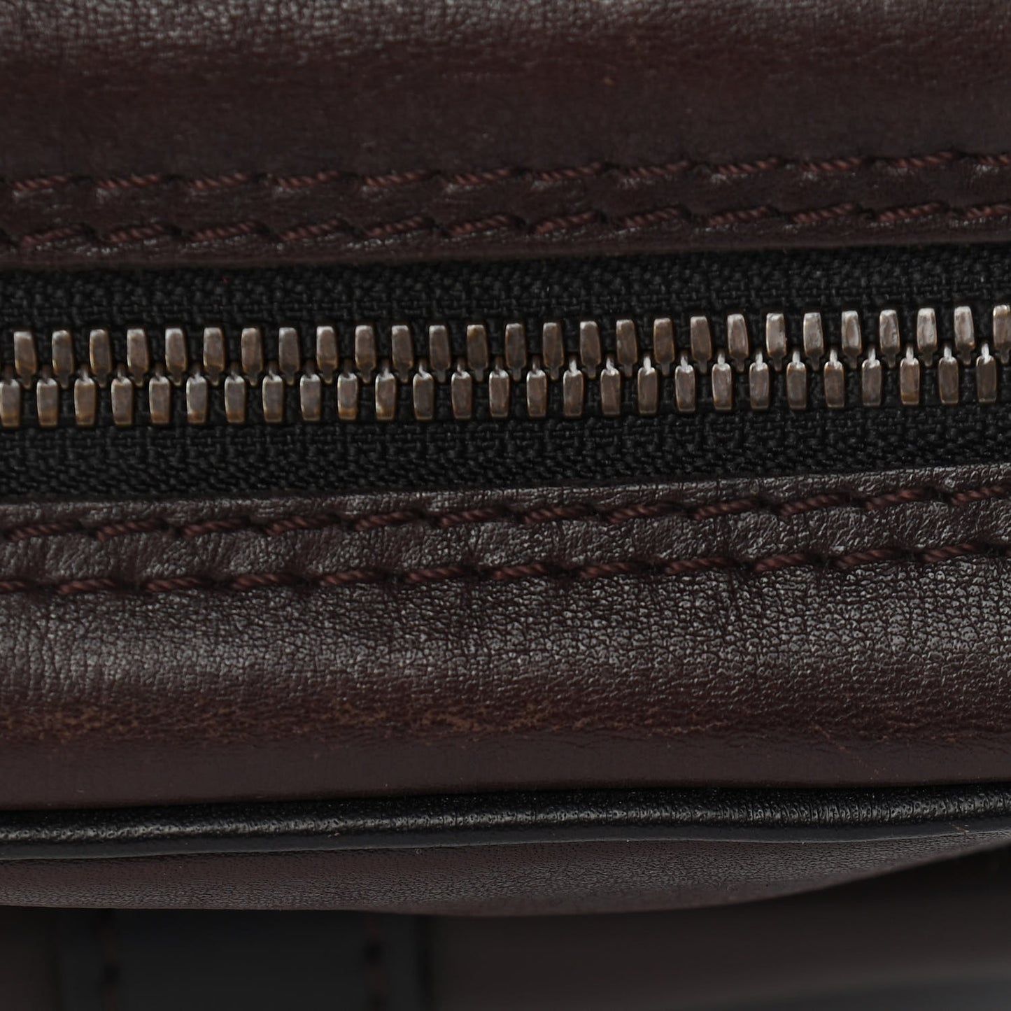 Utah Iroquois iPad Messenger Cafe