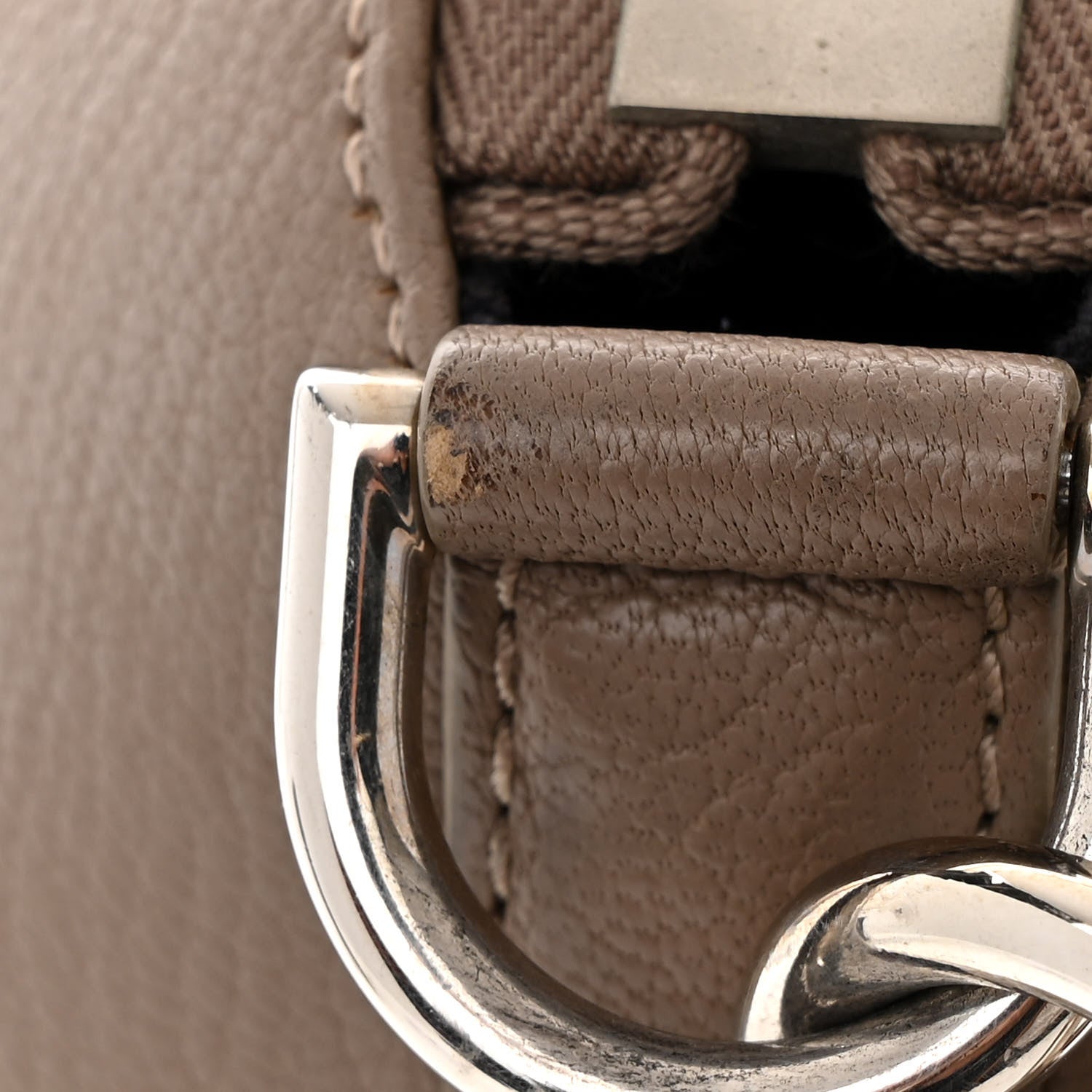 Givenchy Sugar Goatskin Medium Antigona Sand 14 of 16