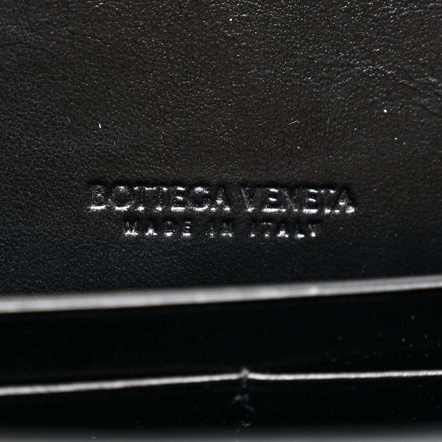 Nappa Intrecciato Long Andiamo Top Handle Black