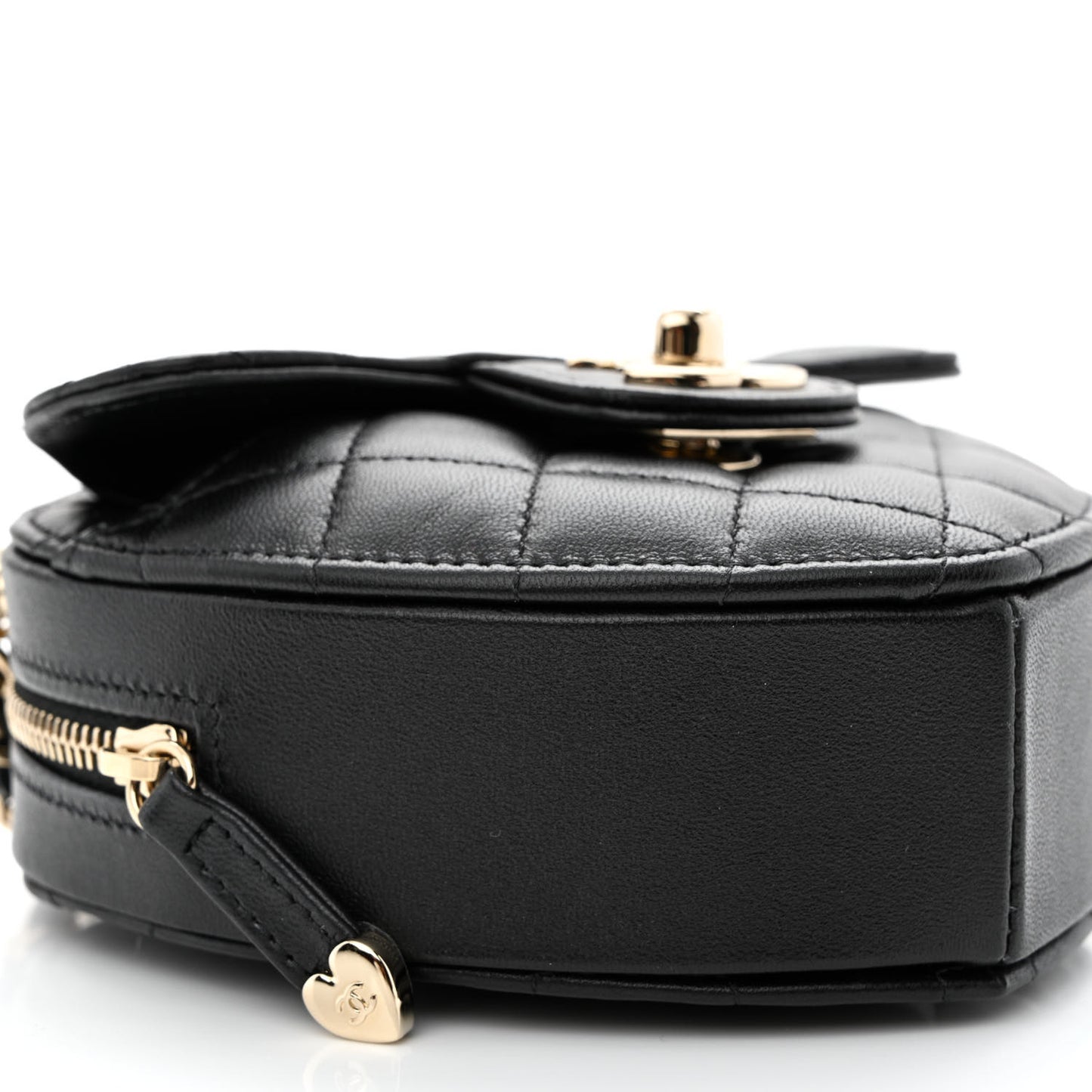 Lambskin Quilted CC In Love Heart Clutch With Chain Black