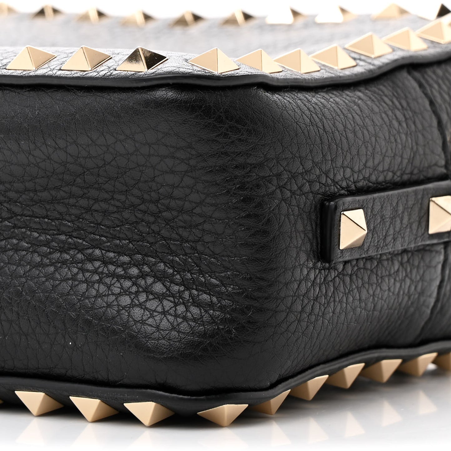 Pebbled Calfskin Rockstud Camera Crossbody Bag Black