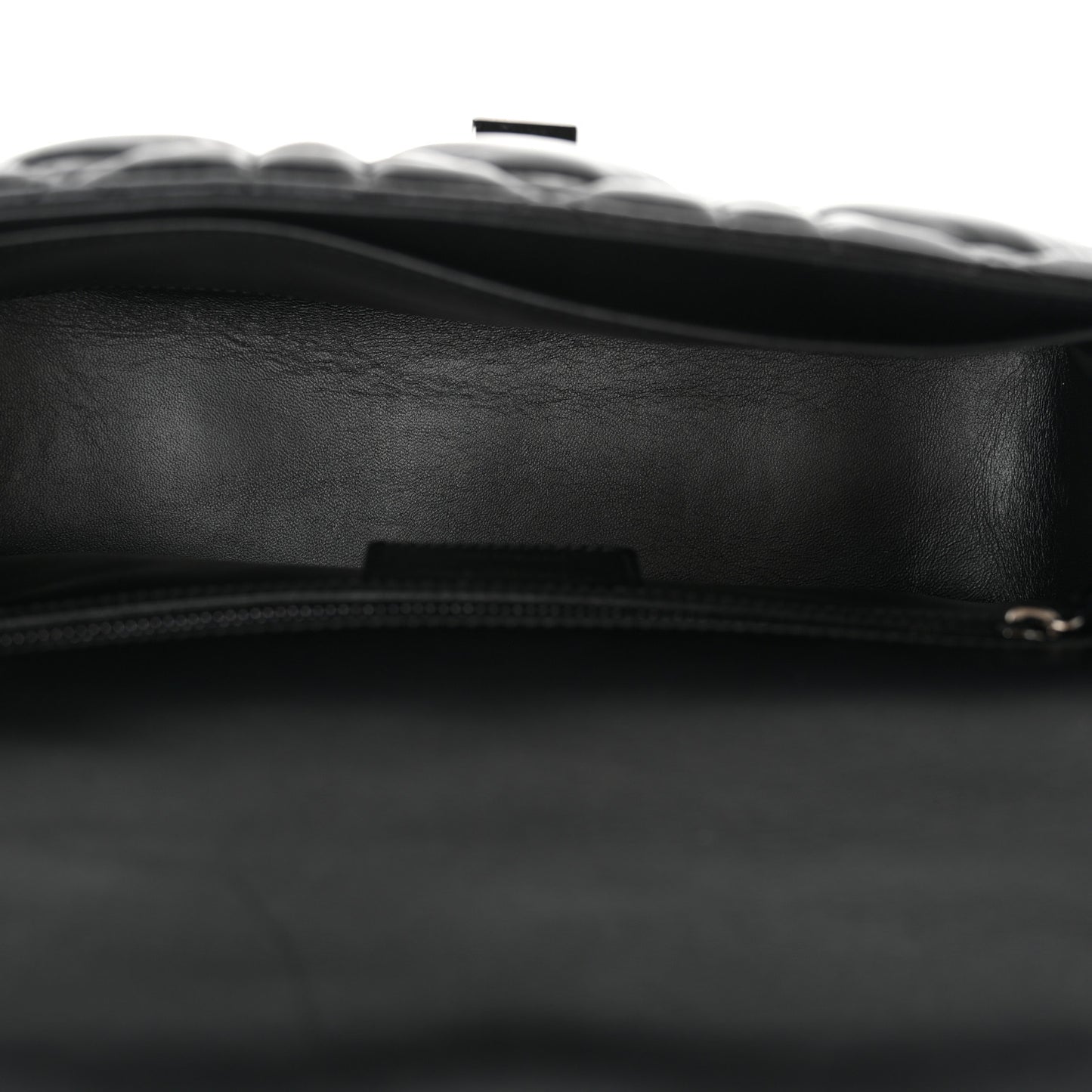 Calfskin Macrocannage Medium Caro Bag Black