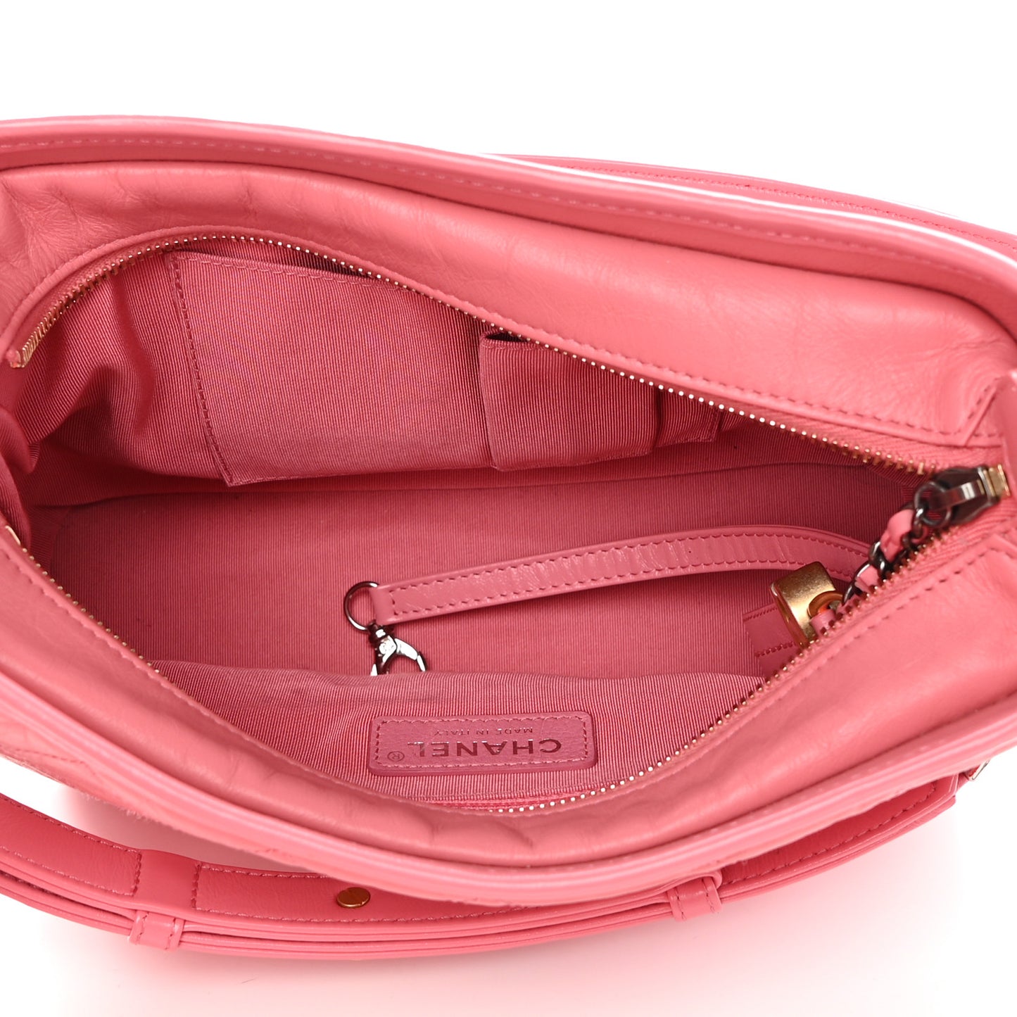 Aged Calfskin Quilted Medium Gabrielle Logo Hobo Rose