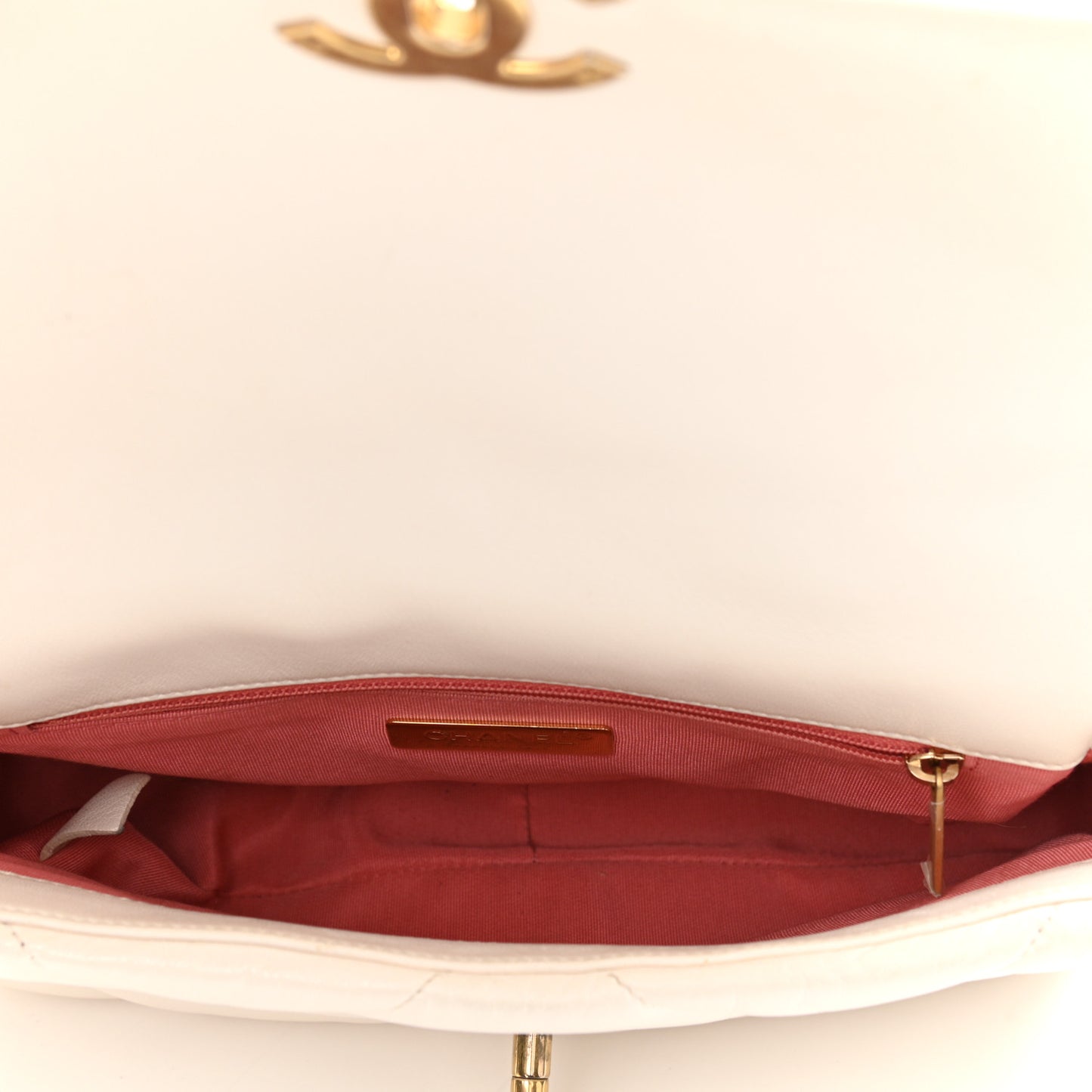 Lambskin Quilted Medium Chanel 19 Flap White