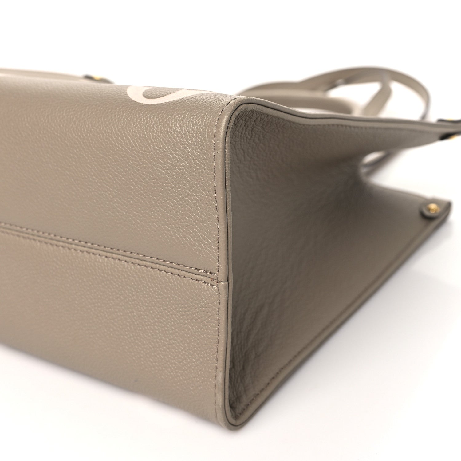 Louis Vuitton Empreinte Monogram Giant Onthego MM Tourterelle Creme 9 of 9