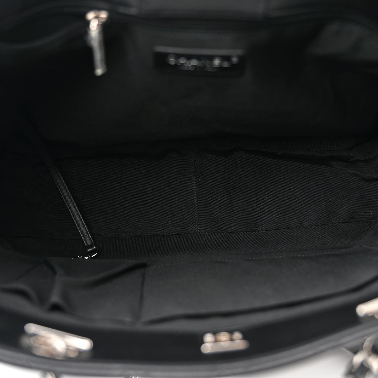 Calfskin Quilted Large Classic Shopping Tote Black