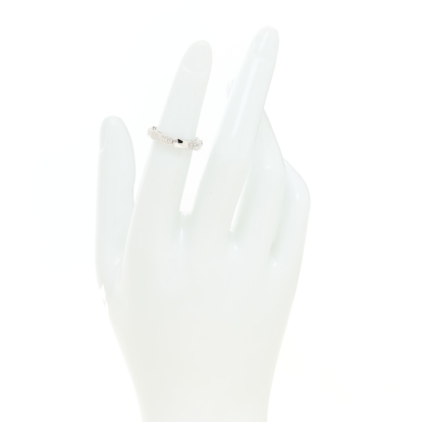 18K White Gold Diamond Serpenti Viper Band Ring 47 4
