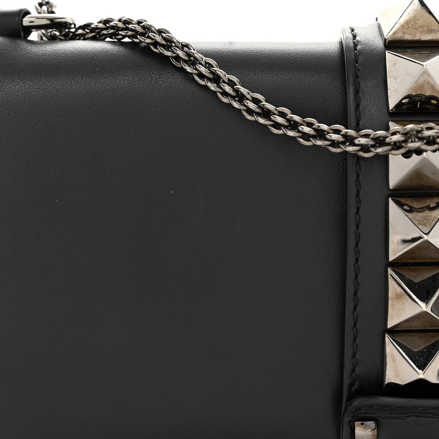 Vitello Medium Glam Lock Rockstud Flap Black