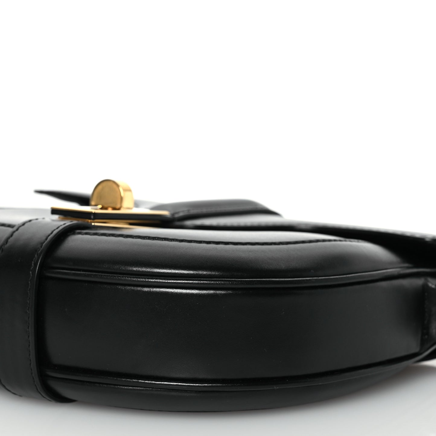 Satinated Calfskin Besace Small 16 Black