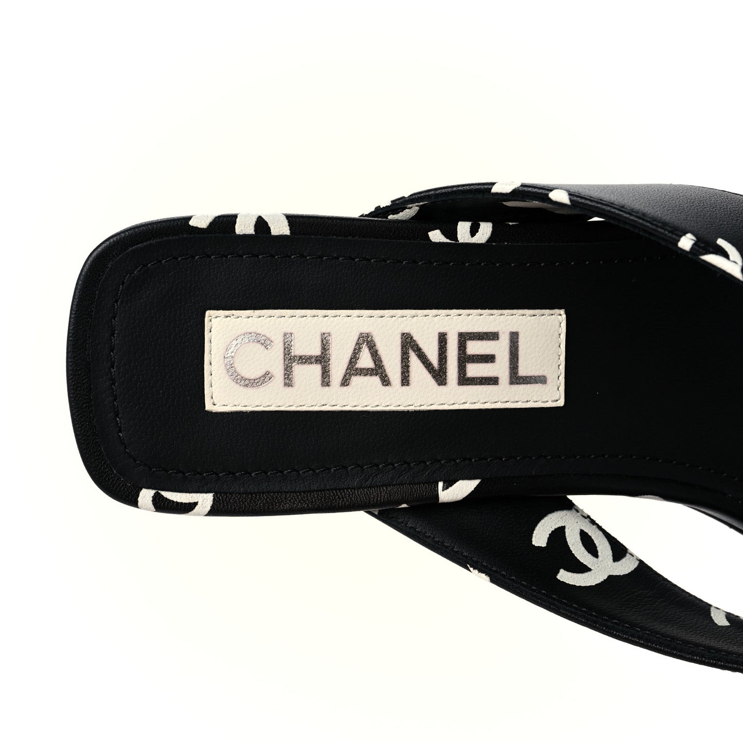 Lambskin Printed CC Thong Sandals 38.5 Black White