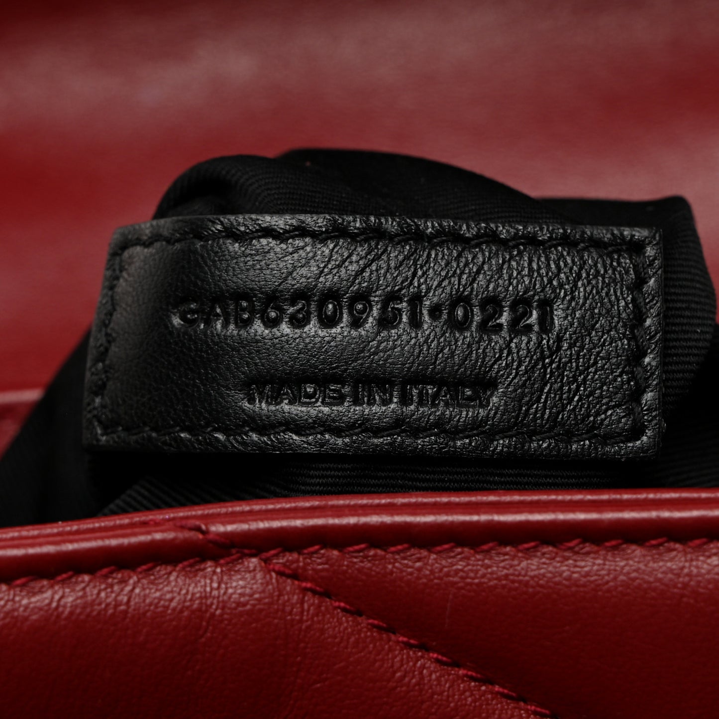 Calfskin Y Quilted Monogram Toy Loulou Crossbody Bag Rouge