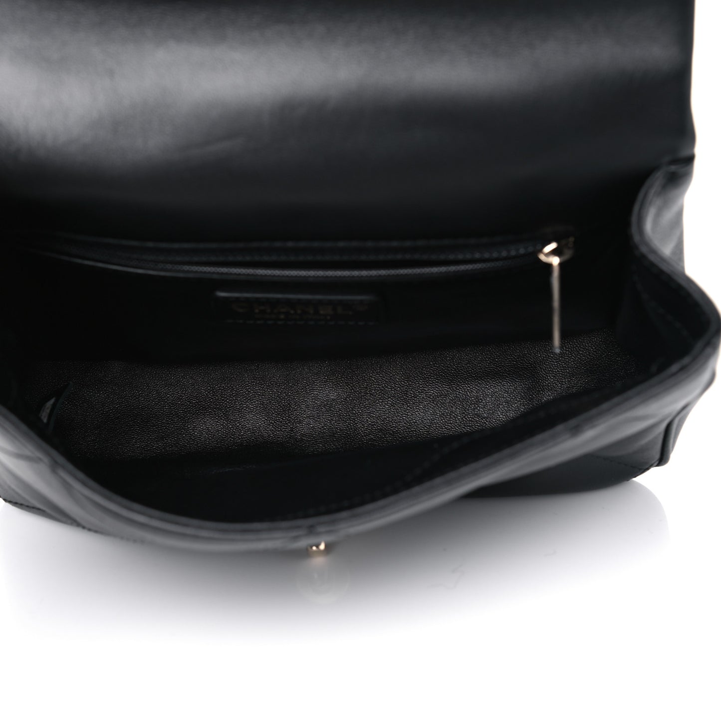 Lambskin Quilted Small Easy Carry Flap Black