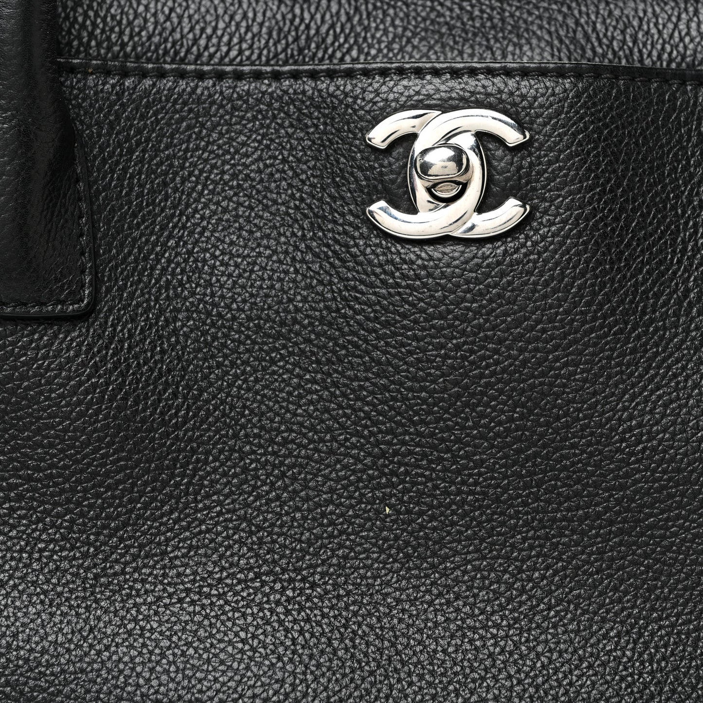Calfskin Cerf Executive Shopper Tote Black