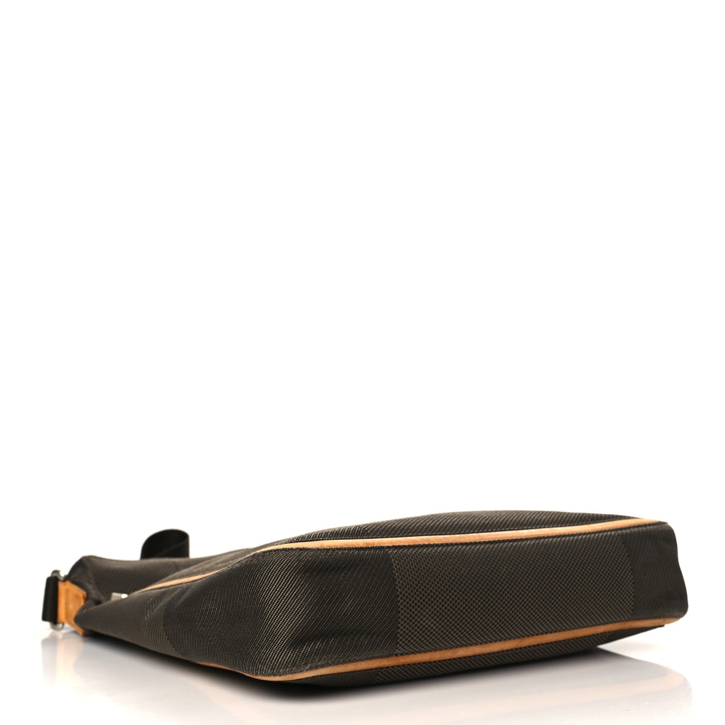 Damier Geant Compagnon Messenger Terre