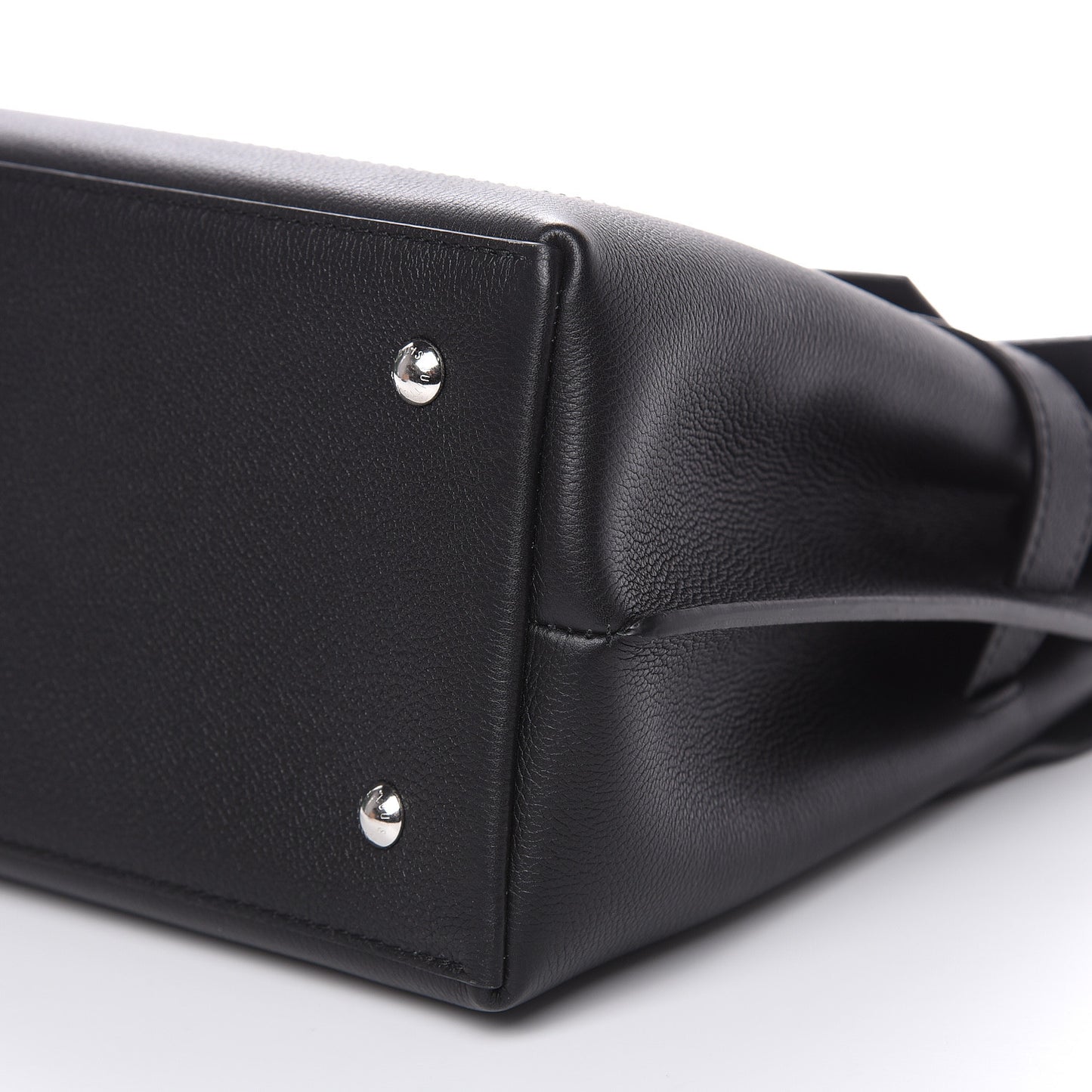 Soft Calfskin Lockme Ever Black