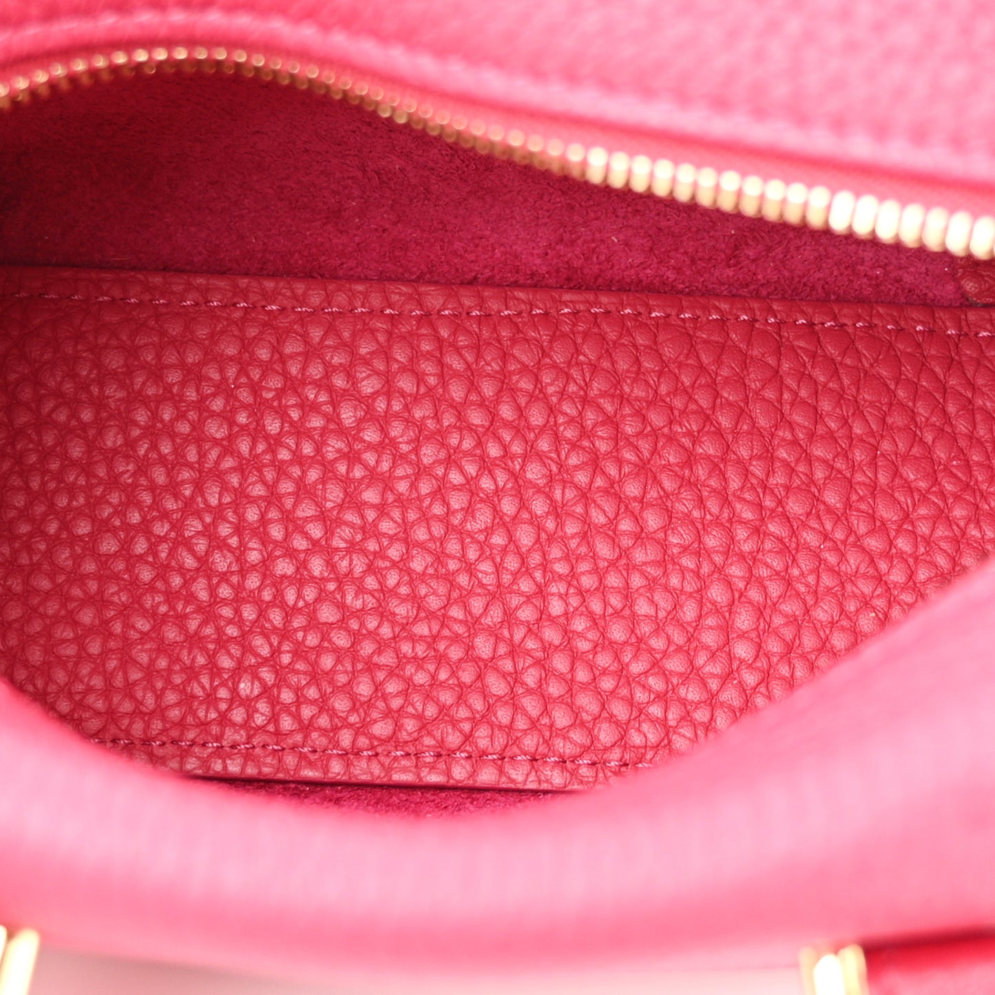 Taurillon Soft Nano Cool Box Satchel Framboise