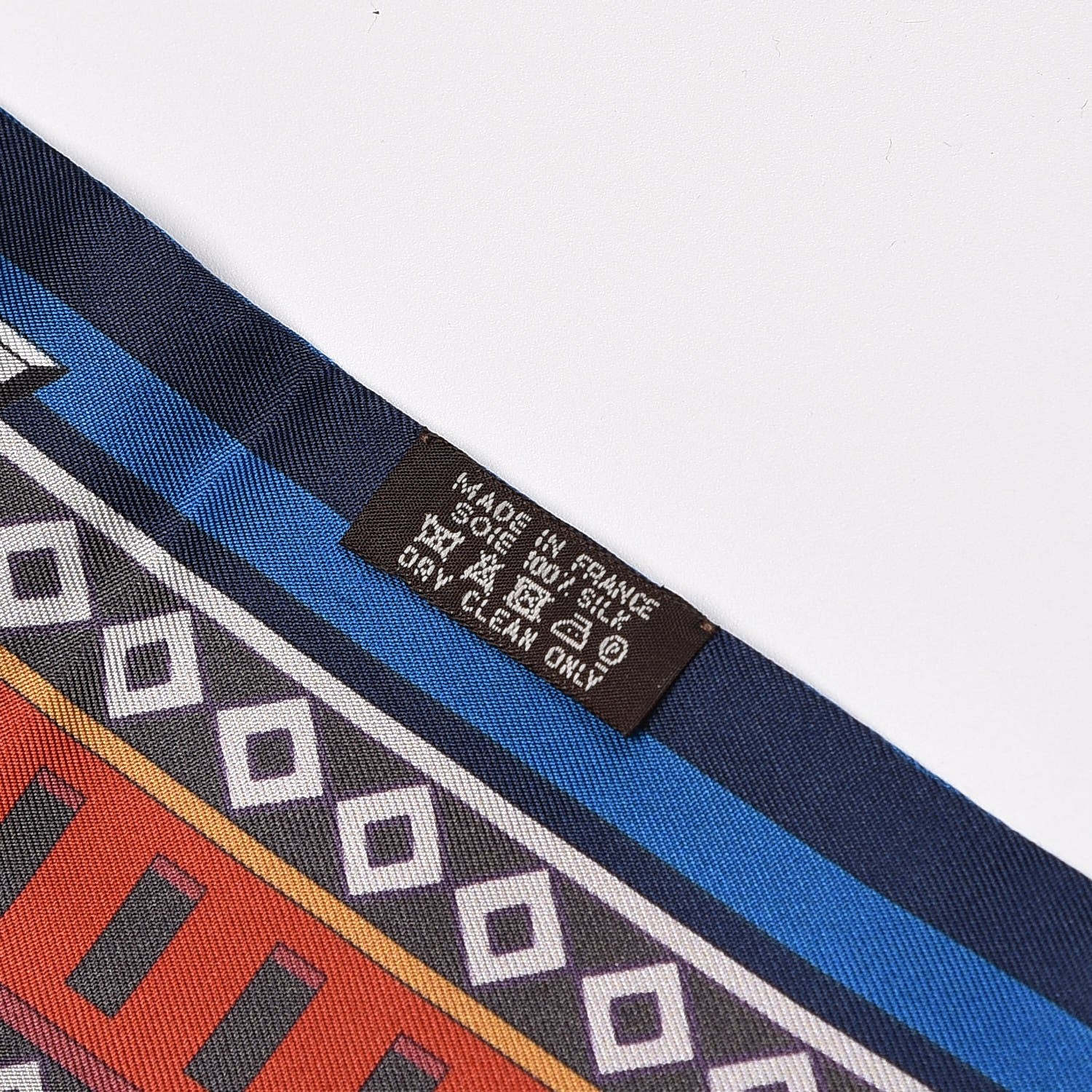 Hermes Silk Colliers De Chiens Maxi Twilly 4 of 5