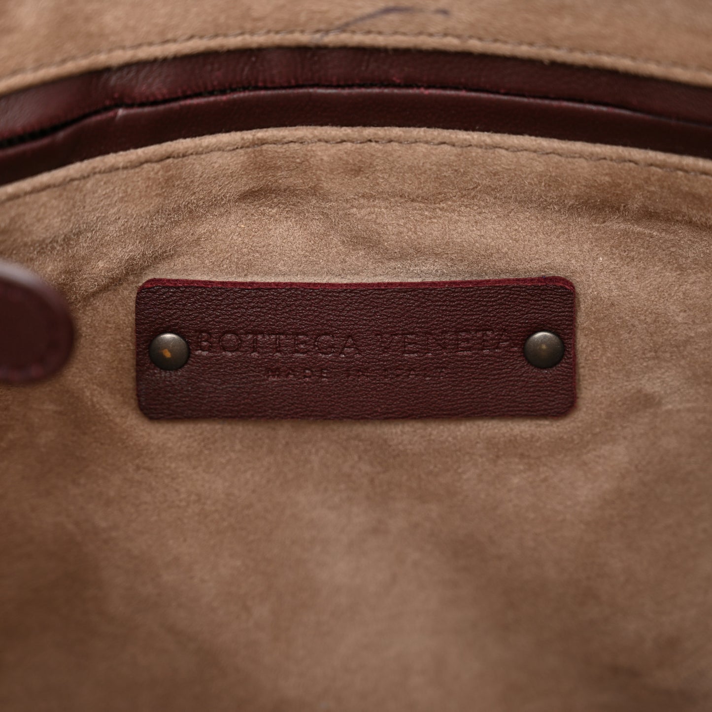 Nappa Intrecciato Nodini Crossbody Messenger Burgundy