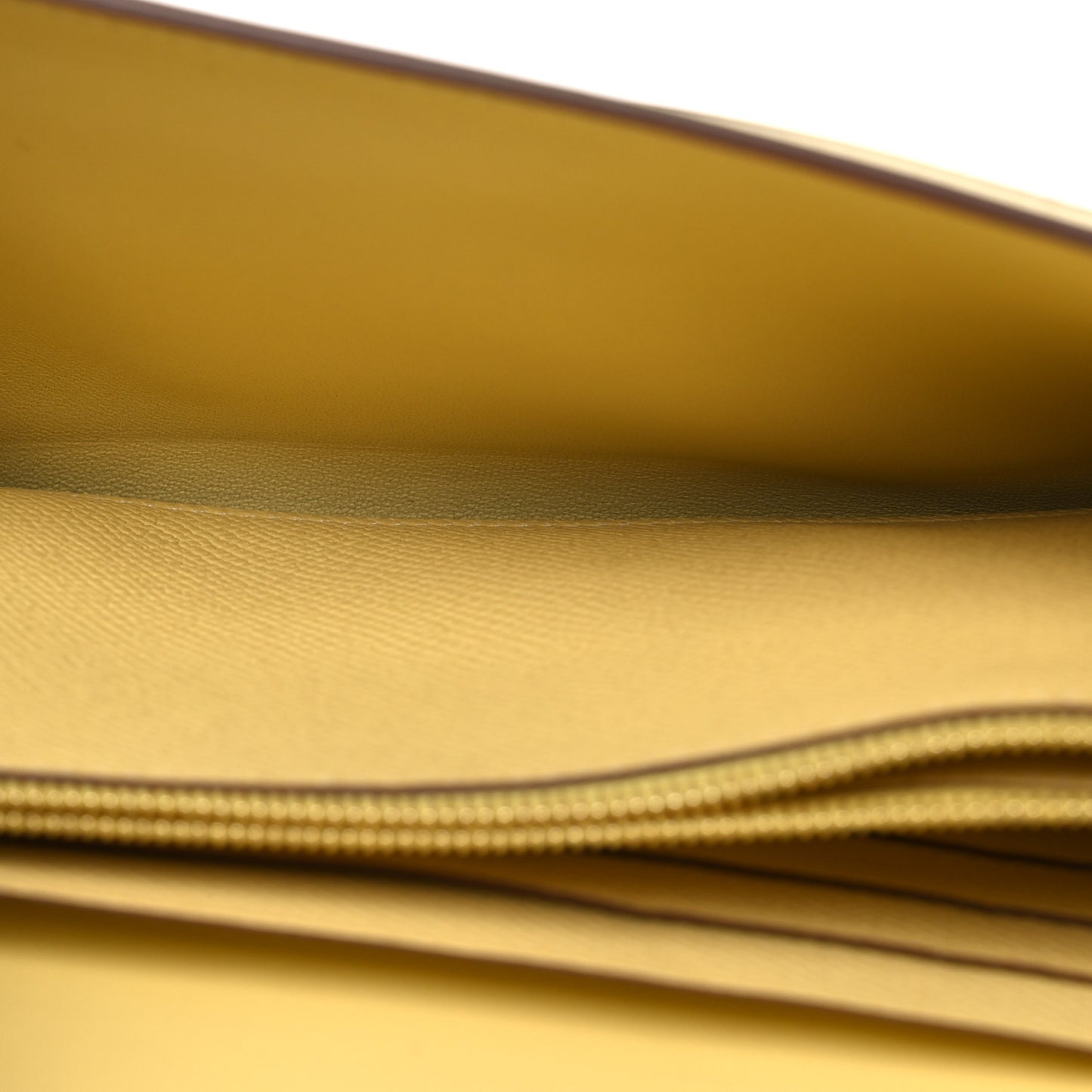 Epsom Constance Long Wallet To Go Wallet Jaune Poussin